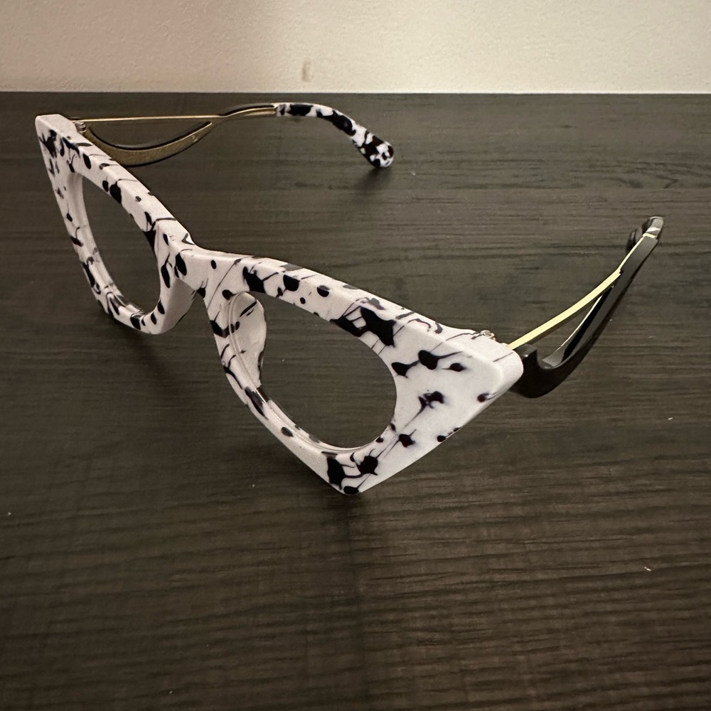 Black and white glasses